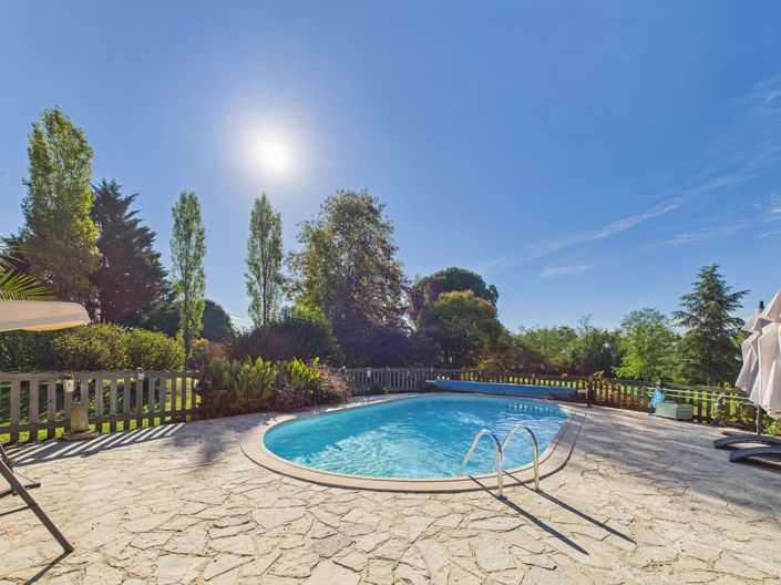 Image No.13-6 Bed House for sale