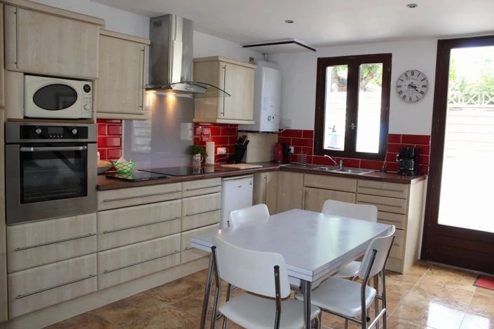 Image No.3-2 Bed House for sale