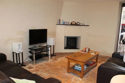 aac1f883e87c33b21d21c163405be2b7dfb38b2b84129