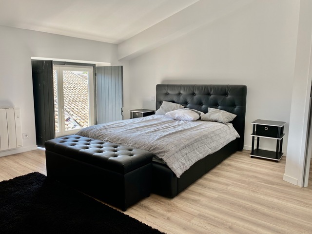 Image No.12-4 Bed House for sale