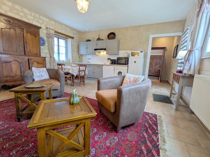 Image No.15-7 Bed House for sale