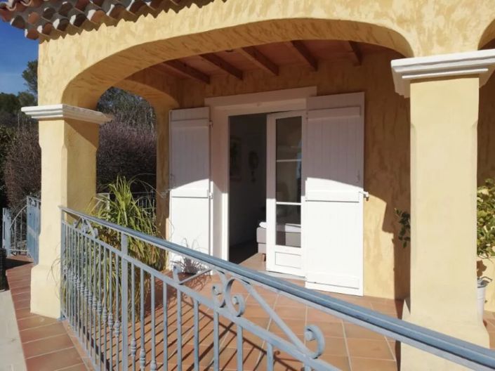 Image No.3-Maison de 5 chambres à vendre à Saint-Antonin-du-Var