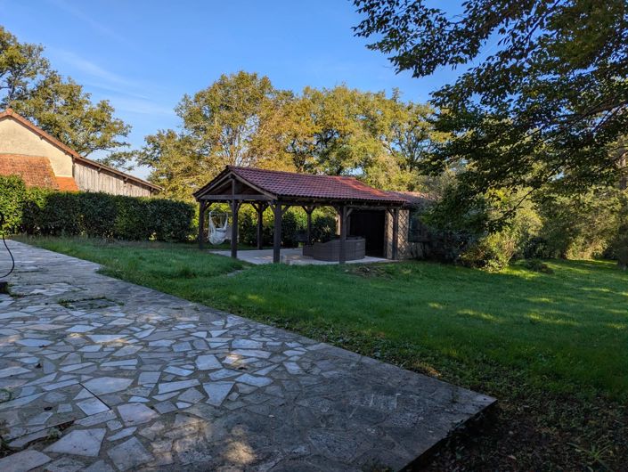 Image No.12-2 Bed Village House for sale