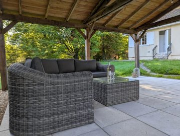 de46b3be5459446741a5f76034e2c39cfdcd3823ad192