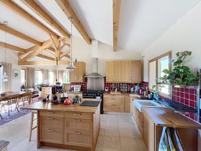 Image No.3-3 Bed House for sale