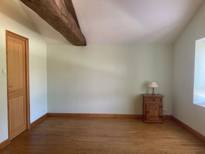 Image No.12-3 Bed House for sale