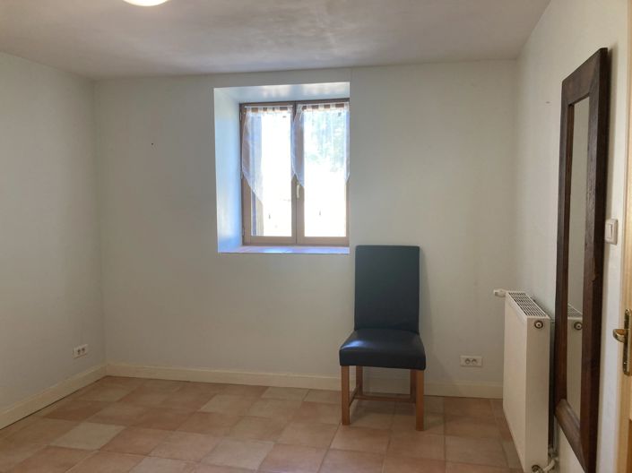 Image No.13-3 Bed House for sale