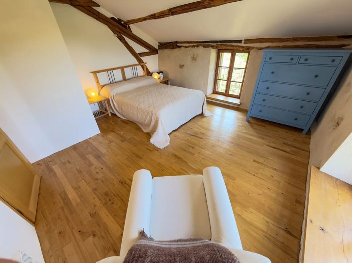 Image No.6-4 Bed House for sale