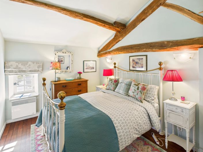 Image No.12-4 Bed House for sale