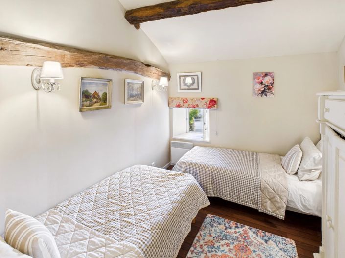 Image No.13-4 Bed House for sale