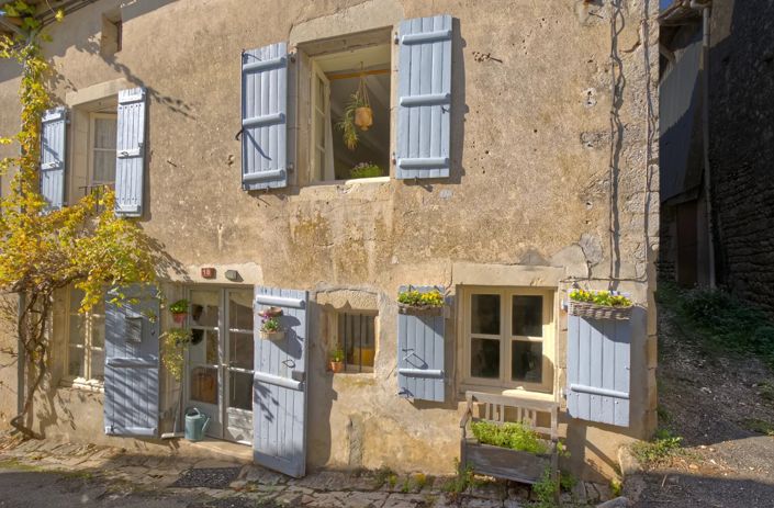 Image No.6-2 Bed Village House for sale