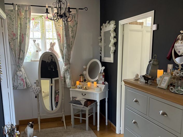 Image No.13-4 Bed House for sale