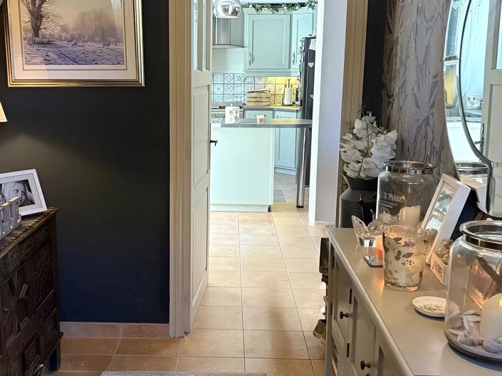 Image No.9-4 Bed House for sale