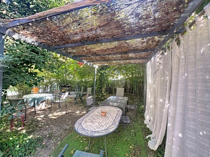 Image No.2-3 Bed House for sale