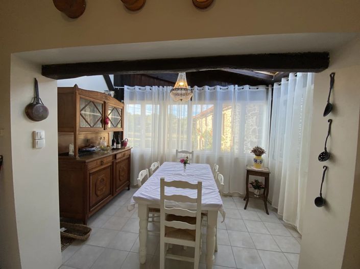 Image No.14-4 Bed House for sale