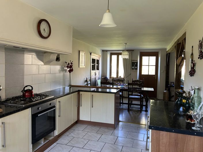 Image No.4-3 Bed House for sale