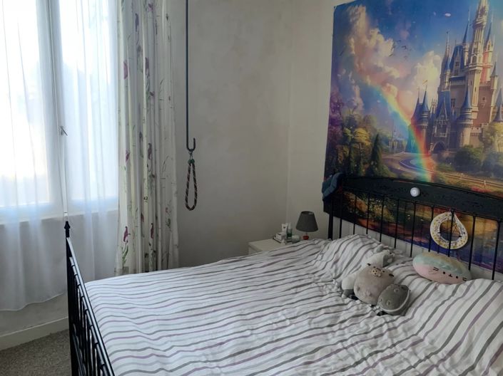 Image No.11-3 Bed Village House for sale