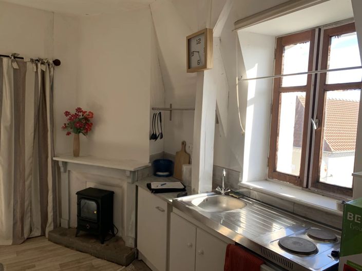 Image No.15-3 Bed Village House for sale