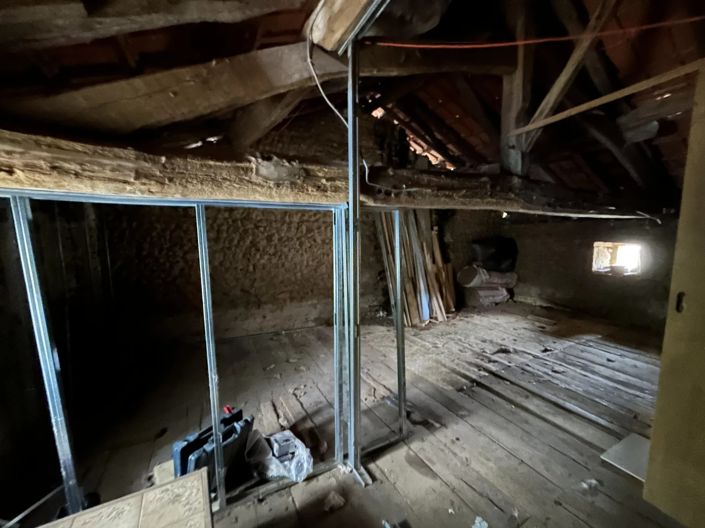 Image No.8-Maison de 2 chambres à vendre à Brux