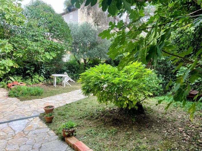 Image No.14-3 Bed House for sale