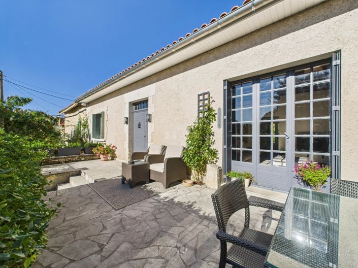 Image No.14-2 Bed House for sale