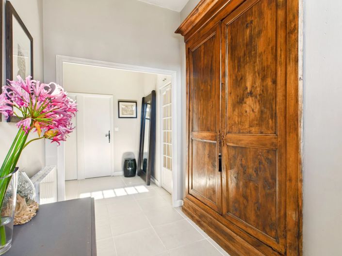 Image No.2-2 Bed House for sale