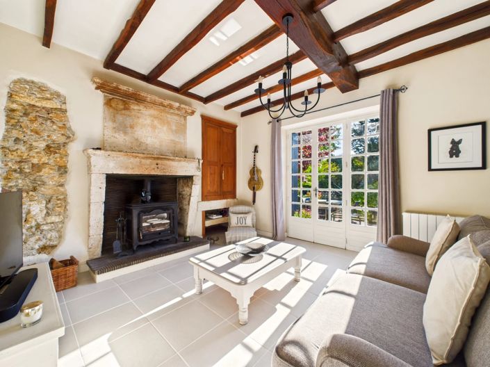 Image No.6-2 Bed House for sale