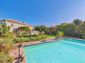 ec441d9cb0746d05948b1be65b8933cf695b086803192