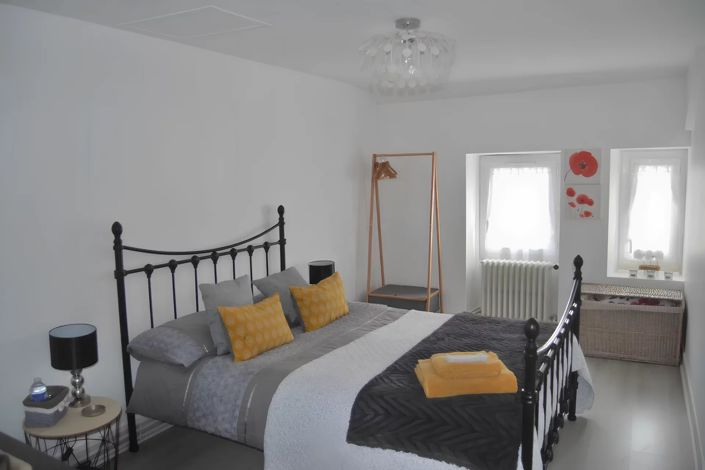 Image No.6-3 Bed House for sale