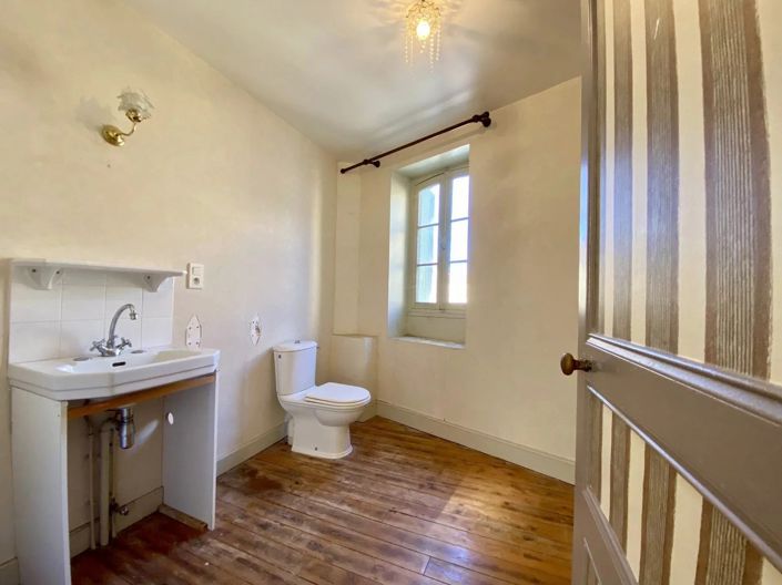 Image No.14-4 Bed Village House for sale