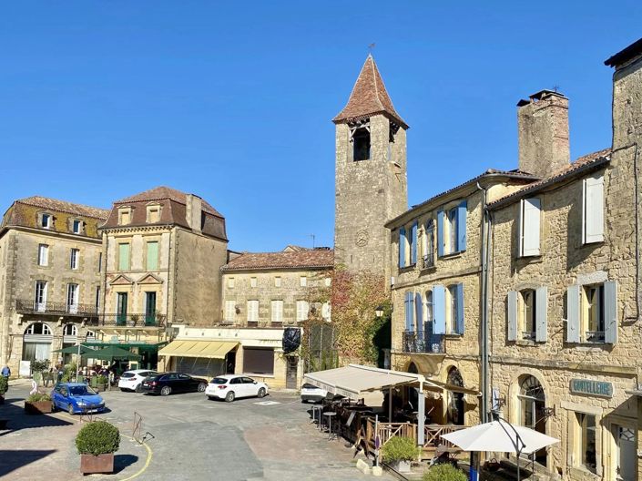 Image No.8-4 Bed Village House for sale