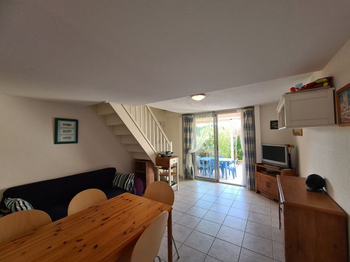 Image No.7-2 Bed House for sale