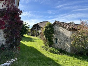 dbff7ff2edb9821fef81839c7c396139c8e9a09c5a192