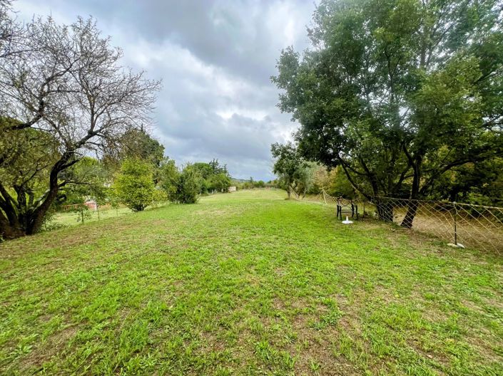 Image No.2-3 Bed House for sale