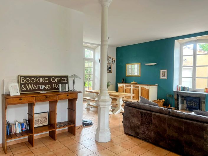 Image No.5-3 Bed House for sale