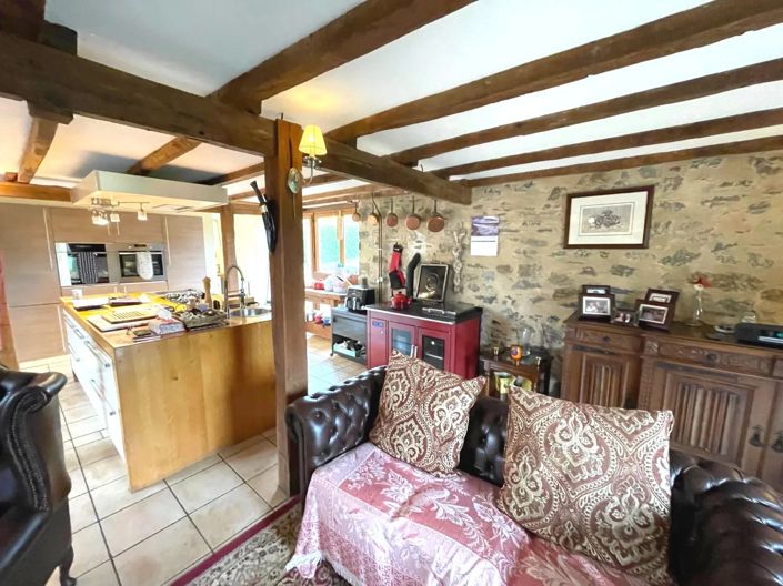 Image No.4-7 Bed House for sale