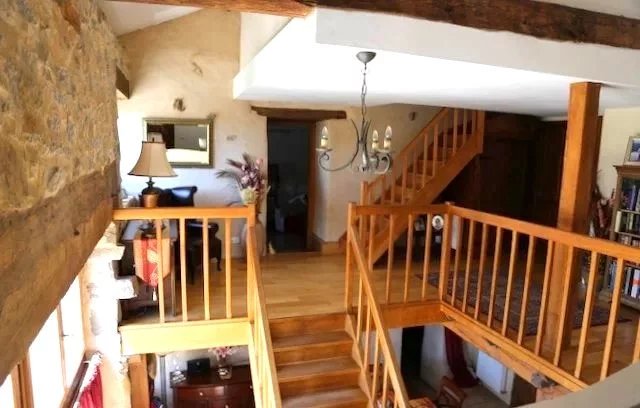 Image No.5-7 Bed House for sale