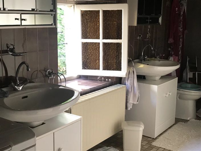 Image No.13-2 Bed House for sale