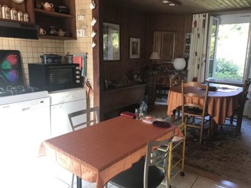 3162f7505354a050794a4e30a2ba3d5add0a2d275a192