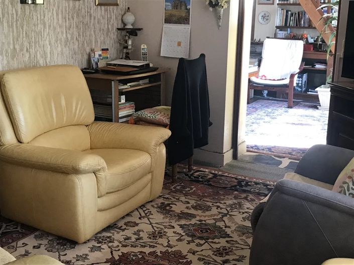 Image No.8-2 Bed House for sale