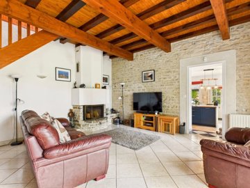 c8d904e3f28ce0167c58a265e50e89fc6bb9c99ee9192