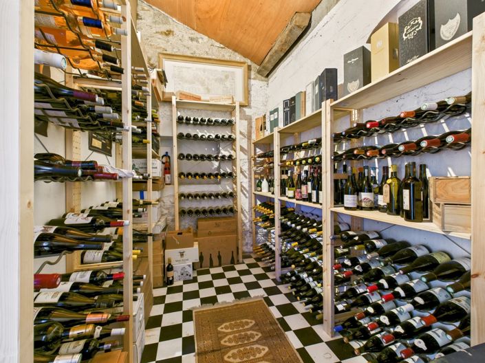 Image No.11-3 Bed Village House for sale