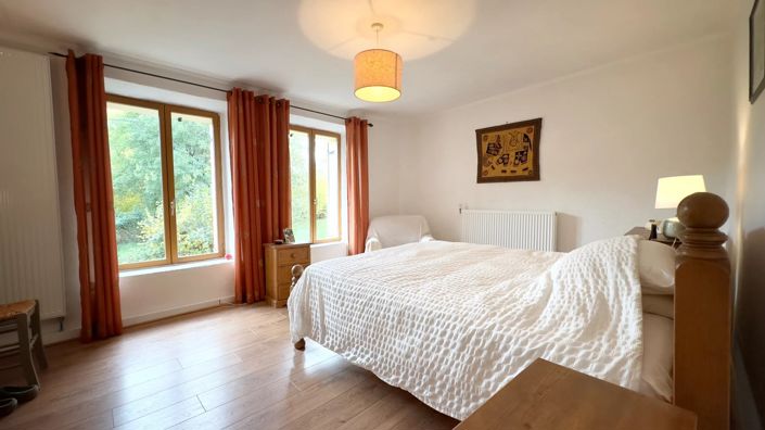 Image No.5-3 Bed House for sale