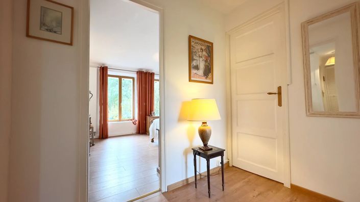 Image No.9-3 Bed House for sale