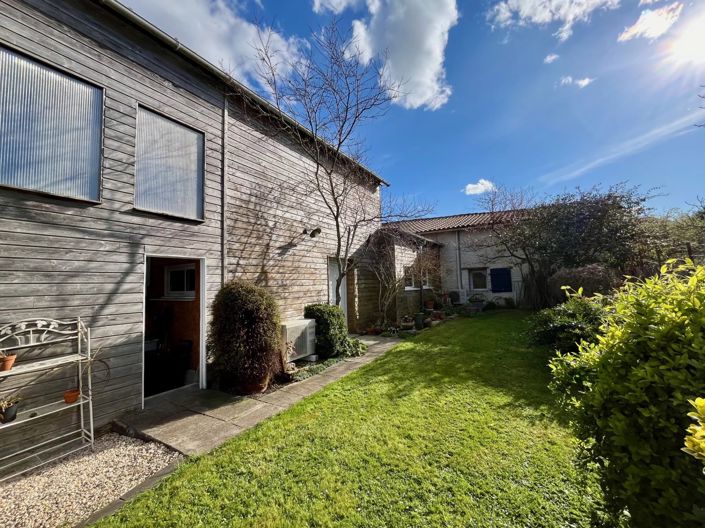 Image No.12-2 Bed House for sale