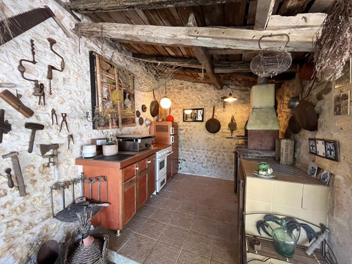 Image No.15-2 Bed House for sale