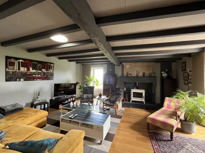 Image No.4-2 Bed House for sale