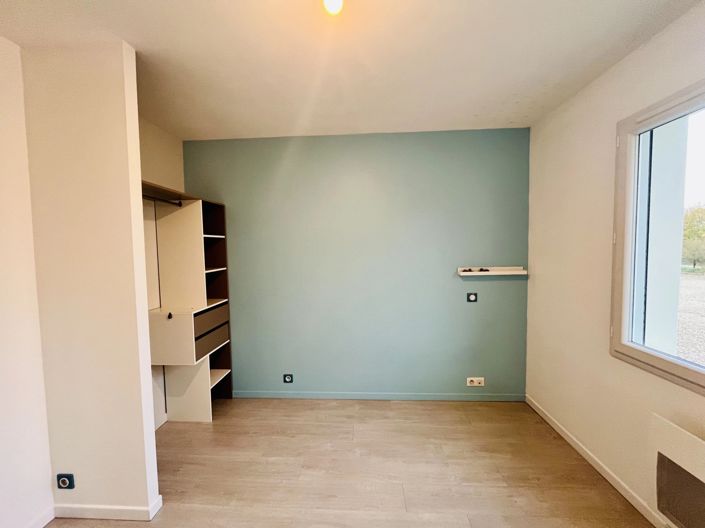 Image No.7-3 Bed Village House for sale