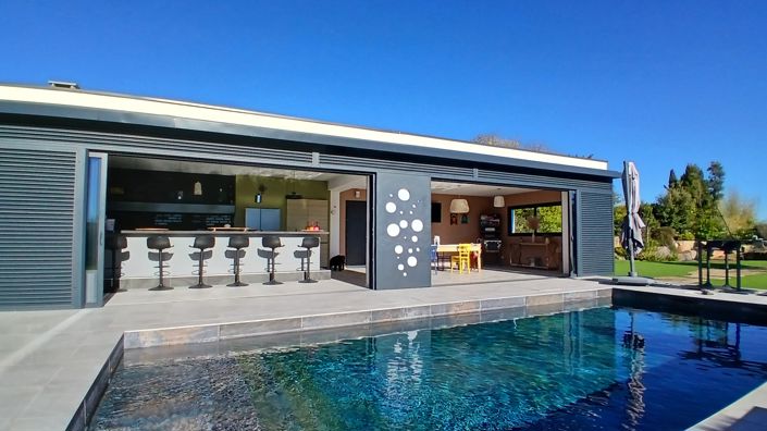 Image No.3-4 Bed House for sale