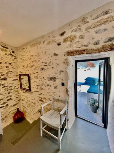 Image No.15-2 Bed House for sale